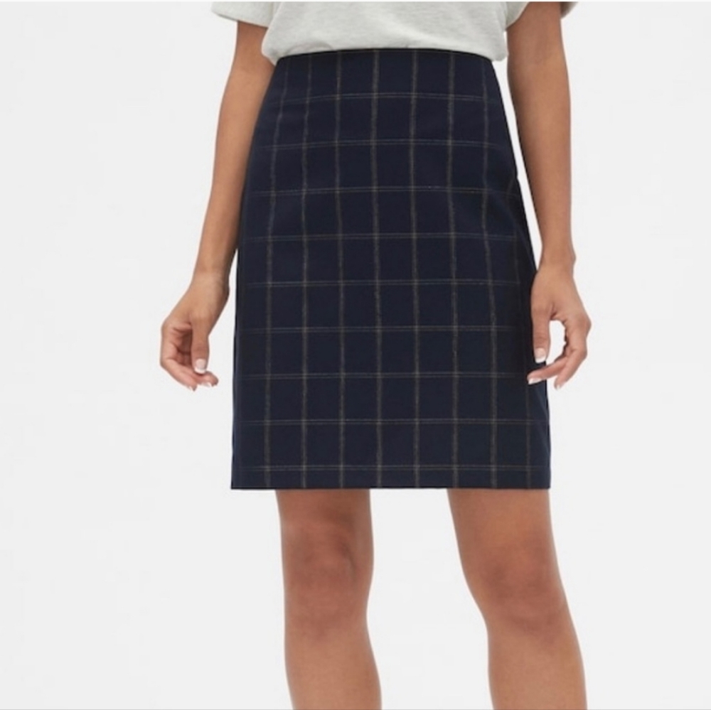 BANANA REPUBLIC Navy and Gold Plaid Skirt Size 10